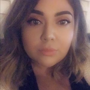 Meet your Posher, Joanna